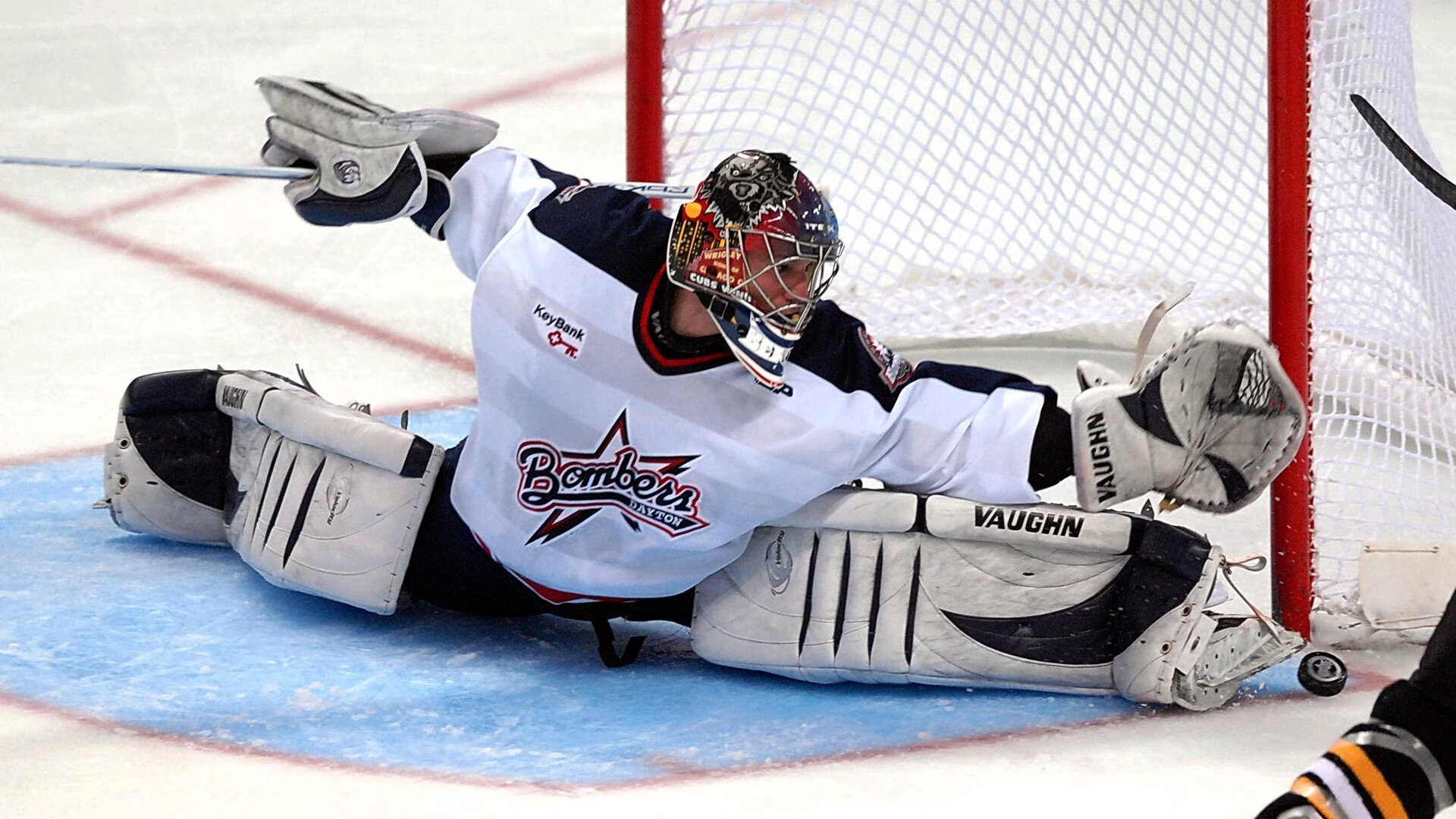 冰与火的碰撞,瑞典队碾压中国队,张继科点燃赛场